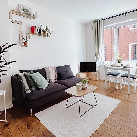 Sur - Sea, Sun, City-centre Apartman *